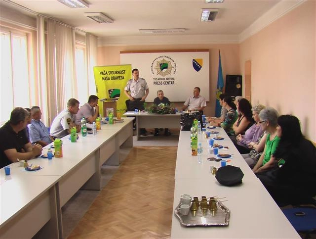 25-prijem-za-porodice-sehida-i-poginulih-pripadnika-policije-small
